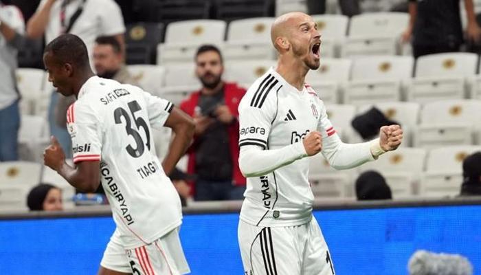 Beşiktaş'ta goller yabancılardan geldi