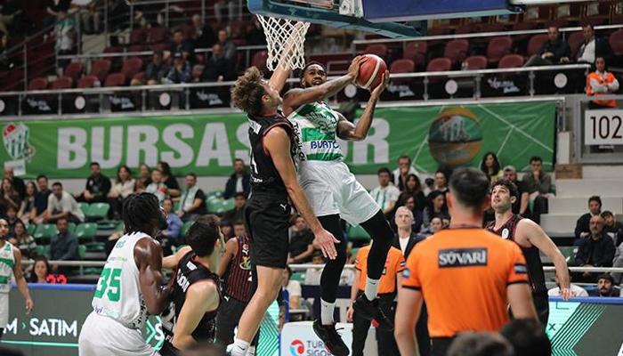 Bursaspor Basketbol sahasında farklı kazandı