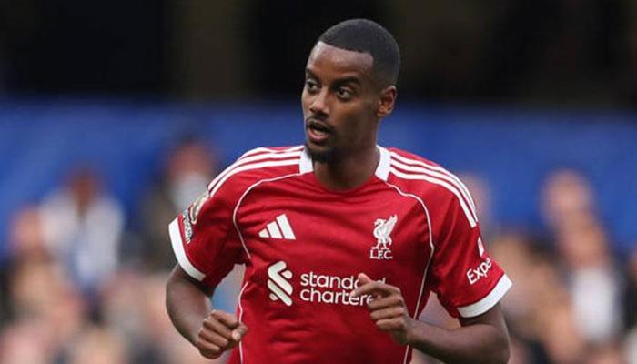 Wayne Rooney, Isak'ı çok sert eleştirdi