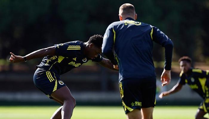 Fenerbahçe'de Jhon Duran müjdesi!