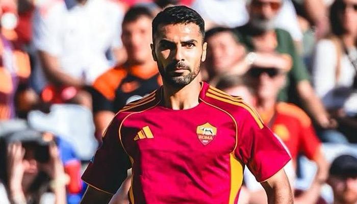 Roma'dan Zeki Çelik kararı! 'Takımın sessiz kahramanı'