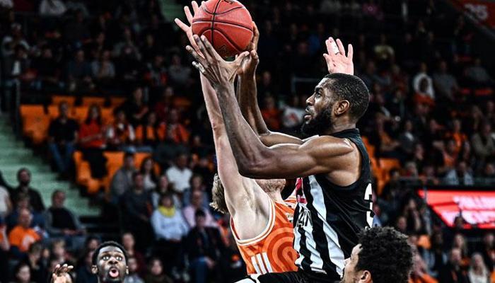 Anthony Brown'dan son saniyede maç kazandıran mucize üçlük! Ulm - Beşiktaş GAİN maç sonucu 99-101