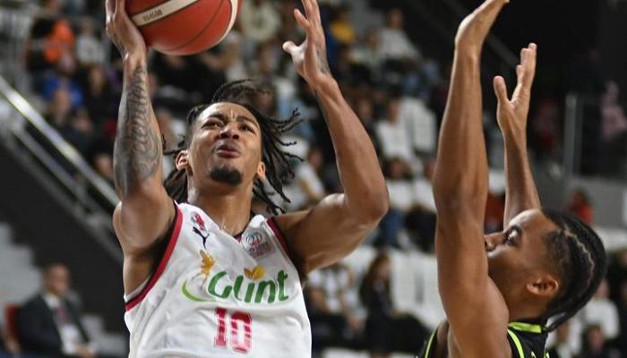 Manisa Basket 5 hafta sonra nefes aldı