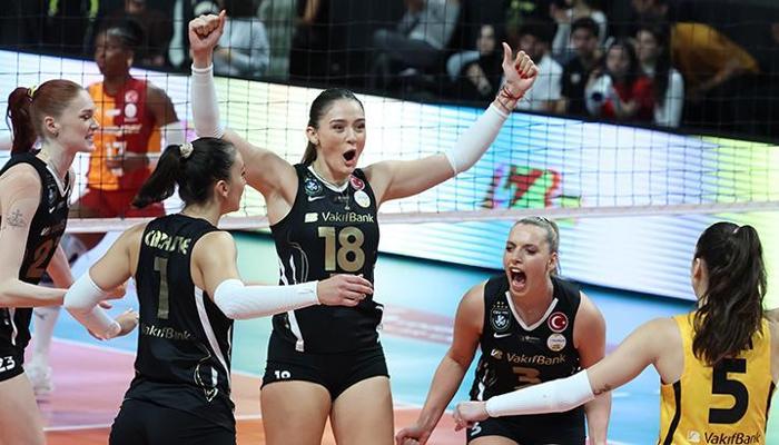VakıfBank Galatasaray'a set vermedi