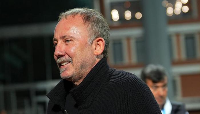 Beşiktaş'ın derbi güvencesi Sergen Yalçın