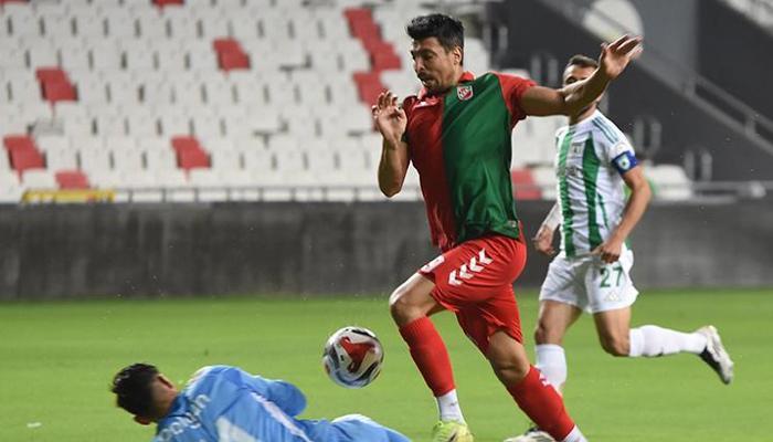 Karşıyaka'da Hamza Küçükköylü formsuz