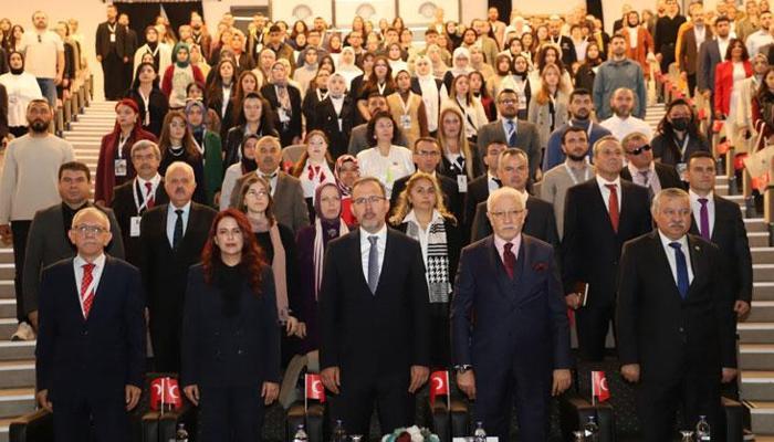 Kasapoğlu: Engelli birey evinden çıktığı andan itibaren sınıfa, laboratuvara, spor salonuna engelsiz ulaşabilmelidir