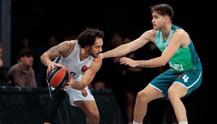 Anadolu Efes deplasmanda istediğini bulamadı