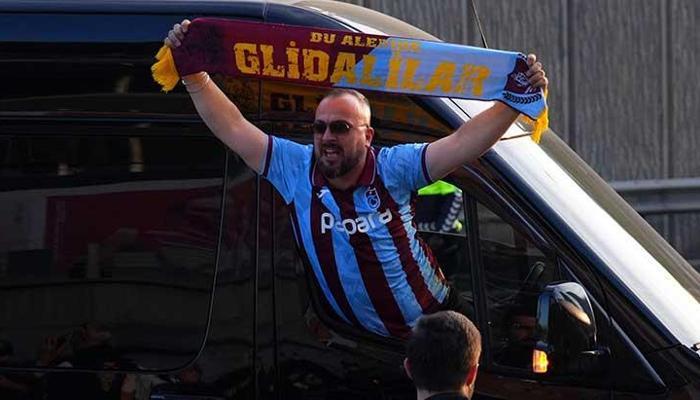 Trabzonspor taraftarları Galatasaray maçı için RAMS Park'a geldi