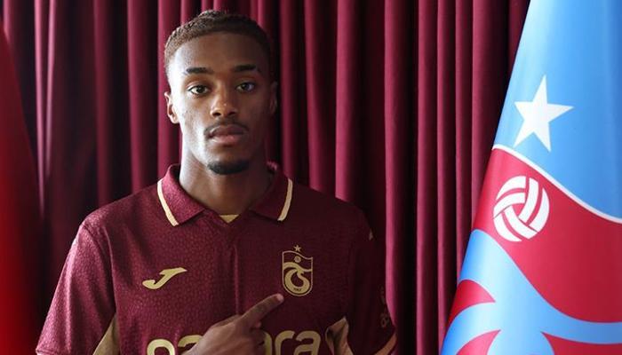 Fatih Tekke'nin vazgeçilmezi Pina