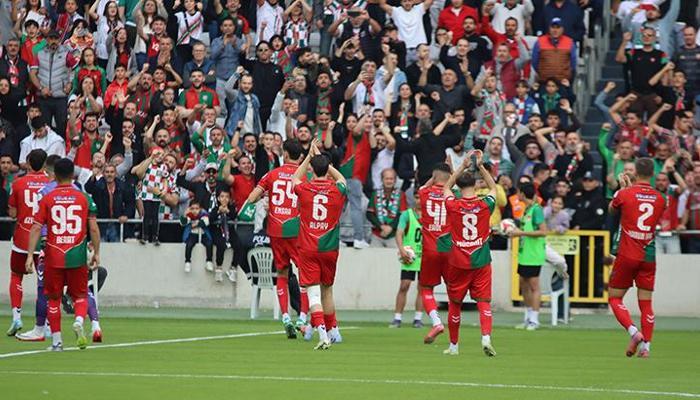 Karşıyaka İzmir fikstüründe kaybetmedi