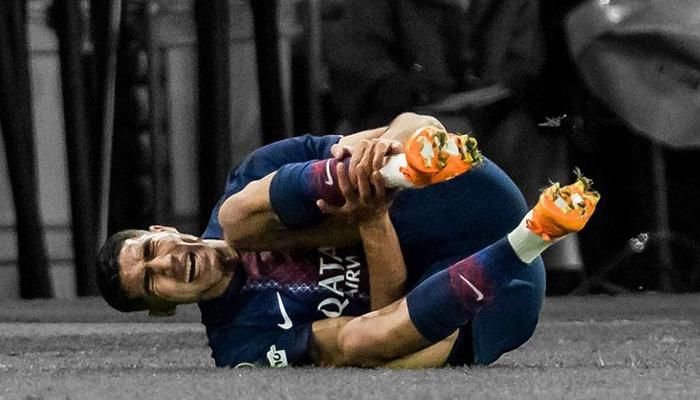 Devler Ligi'nde unutulmaz maç! Hakimi ağlayarak oyundan çıktı...