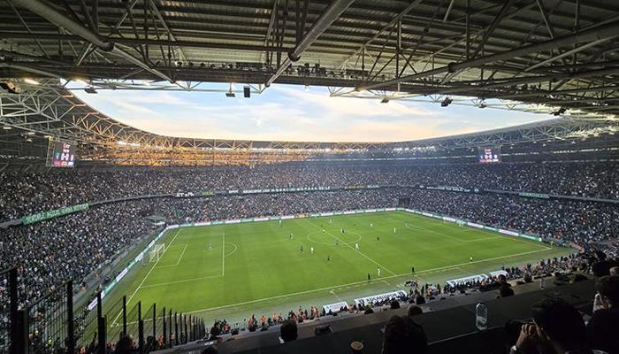 Kocaelispor - Galatasaray maçında taraftar rekoru kırıldı!