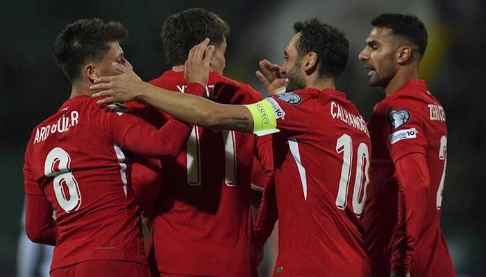 Milli yıldızlarımız aynı takımda buluşuyor!