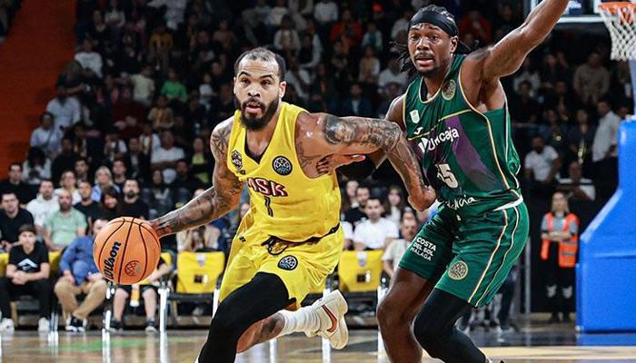 Mersin Spor evinde Malaga'ya mağlup oldu