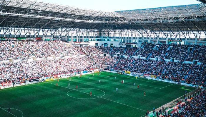 Amedspor 5 futbolcusunun sözleşmesini feshetti