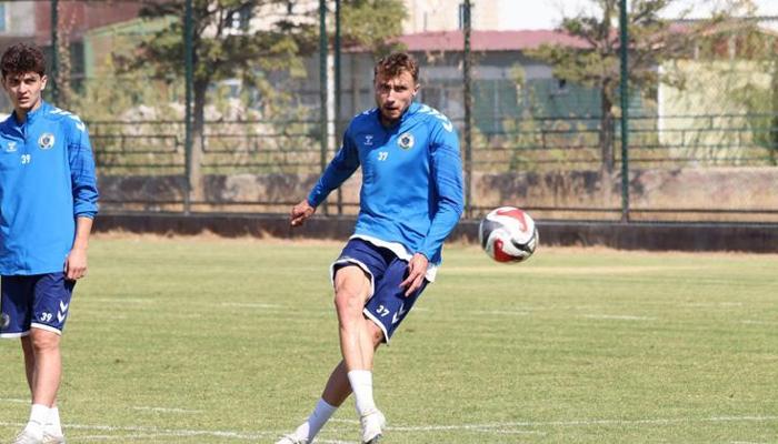 Menemen FK'da 3 kadro dışı