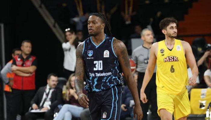 Türk Telekom hız kesmiyor! Son 10 maçta 9. galibiyet