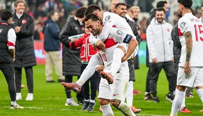 Çalhanoğlu: Kurtlar Vadisi müziğinde tüylerim diken diken oldu