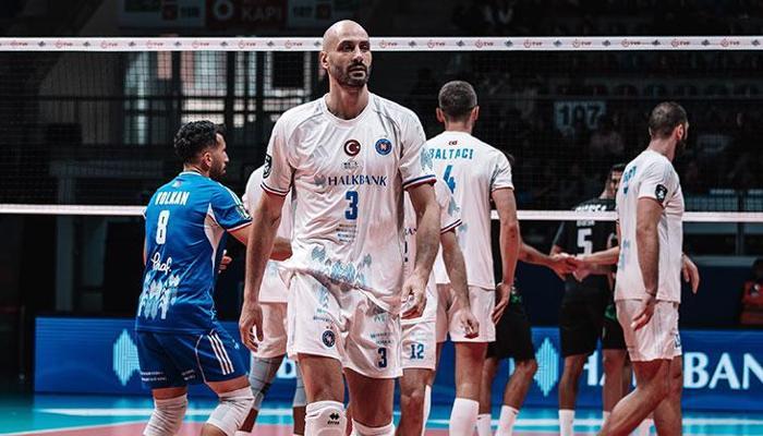 Halkbank evinde set vermeden kazandı