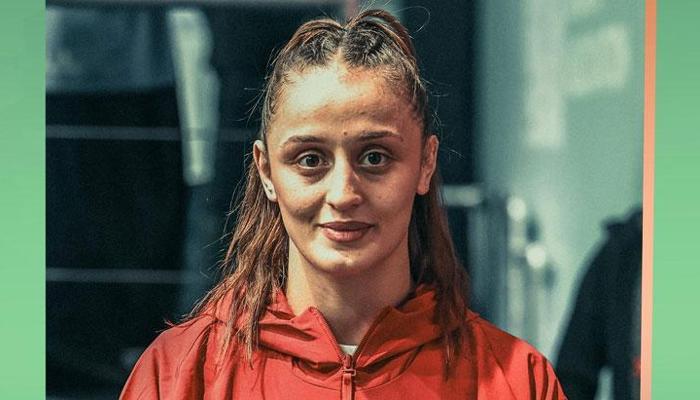 Selvi İlyasoğlu rakibini tuş etti, bronz madalya kazandı