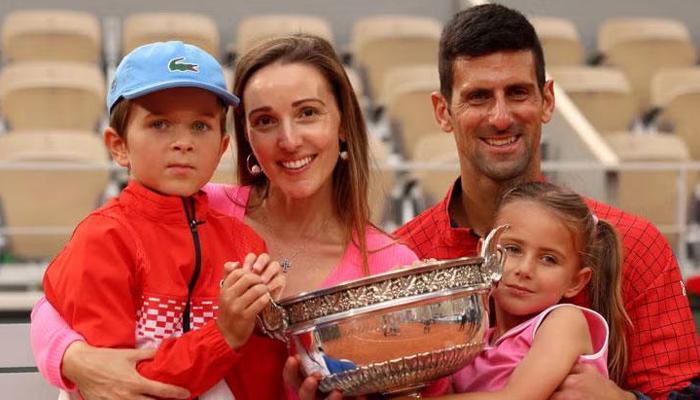 Novak Djokovic Sırbistan'ı terk etti, yeni bir ülkeye yerleşti