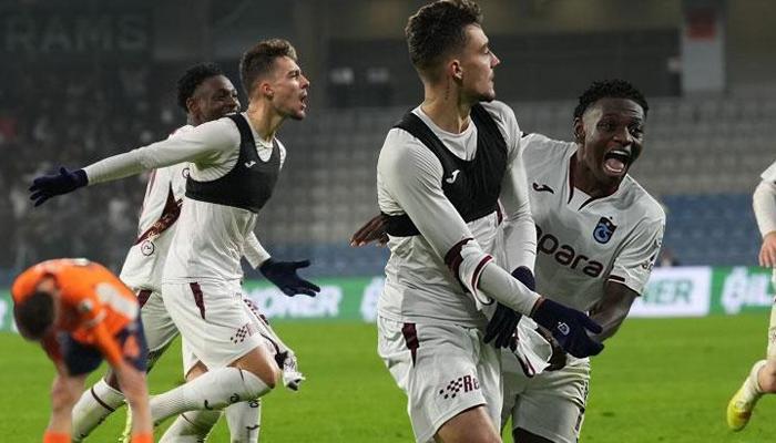 Arnavut inadı! Muçi'den Başakşehir'e 101. dakikada füze