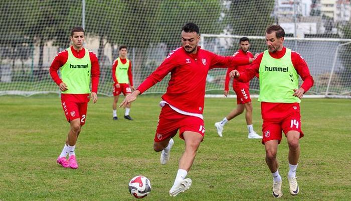 Karşıyaka Ömer Faruk için haber bekliyor