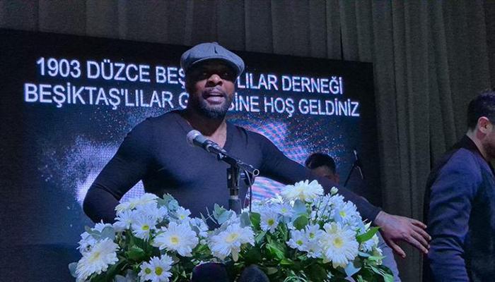 Beşiktaşlı eski oyuncular, taraftarla buluştu