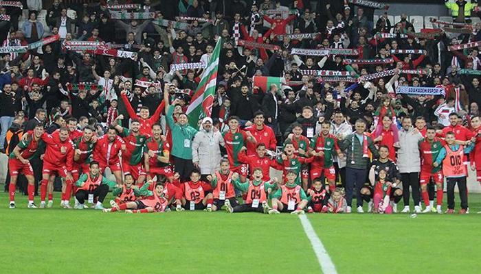 Karşıyaka Fenerbahçe ile yarışıyor!