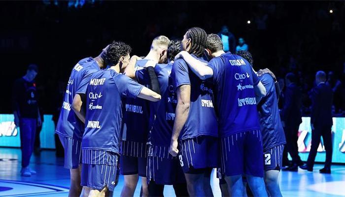 Anadolu Efes EuroLeague'de Real Madrid'i konuk ediyor