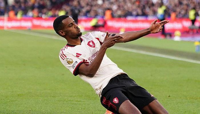 Alexander Isak: 'Daha fazlasını yapmalıyım'