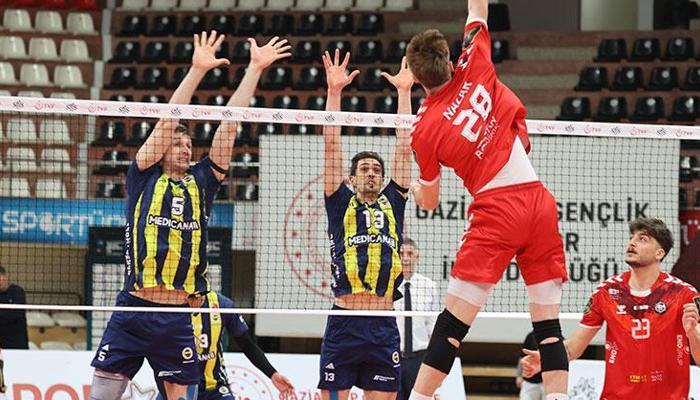 Fenerbahçe Medicana deplasmanda kazandı