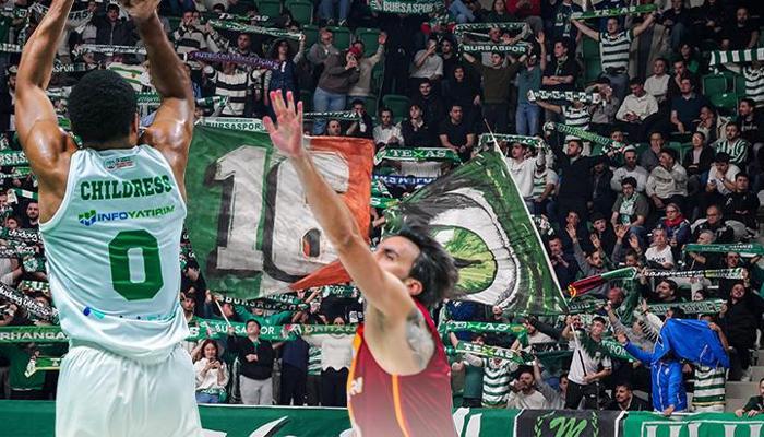 Brandon Childress'tan Galatasaray'a triple-double!