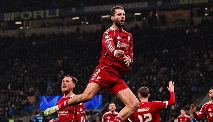 Hakan Çalhanoğlu sakatlandı, Salah'sız Liverpool kazandı