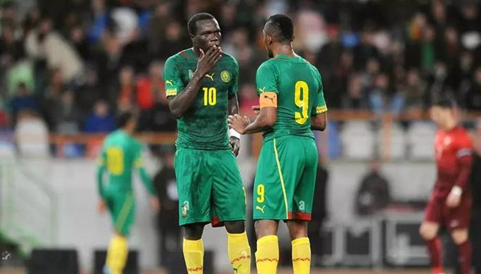 Eto'o'dan Aboubakar'a operasyon!