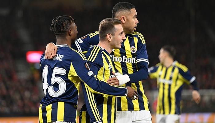 Kerem Aktürkoğlu'ndan çok şık bitiriş