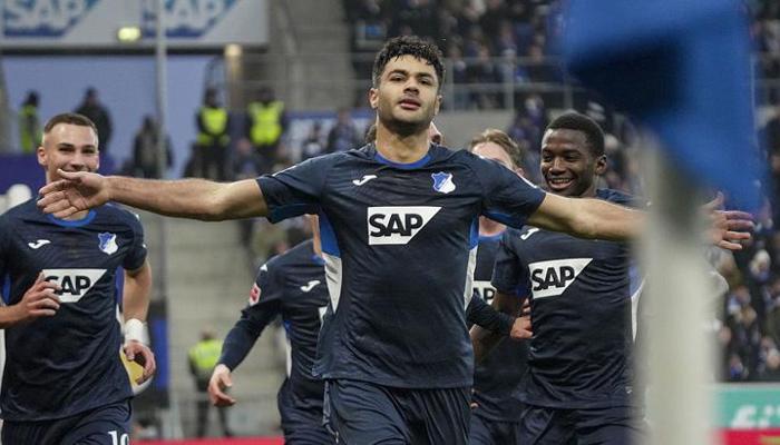 Ozan Kabak aylar sonra ilk 11'e geri döndü, golünü attı