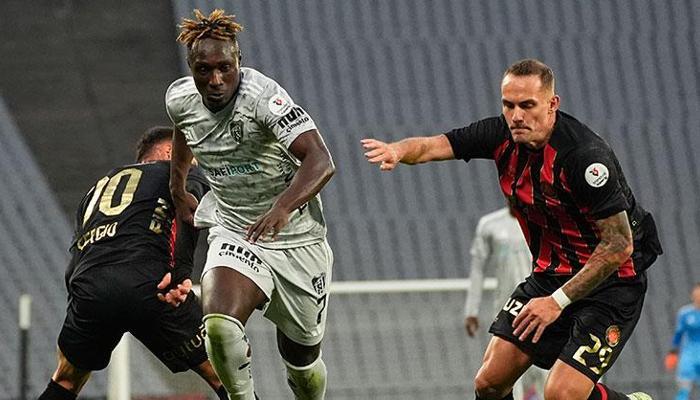 İstanbul'da karşılıklı gol var ama kazanan yok!