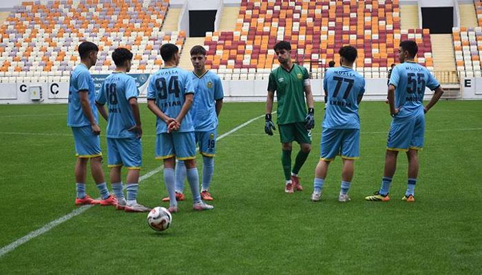 Süper Lig'i sallamıştı, TFF 2. Lig'de maça çıkamayacak hale geldi