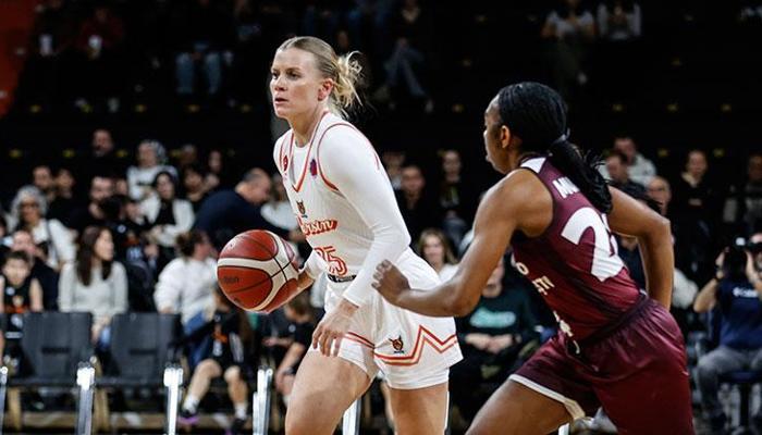 ÇİMSA ÇBK Mersin adını son 16'ya yazdırdı