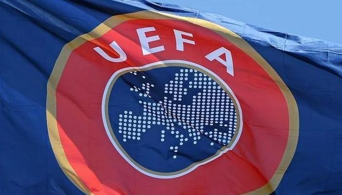 UEFA'dan Galatasaray'a ceza: Resmen açıklandı