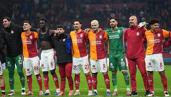 Galatasaray ilk yarıyı lider tamamladı