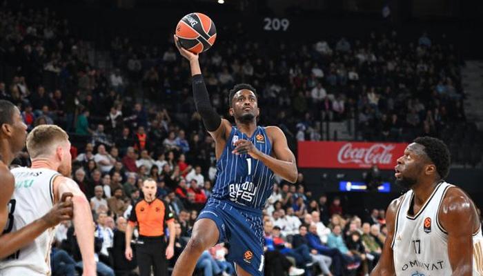 Anadolu Efes açıkladı! Hapoel maçı için İsrail'e gitmeyecek