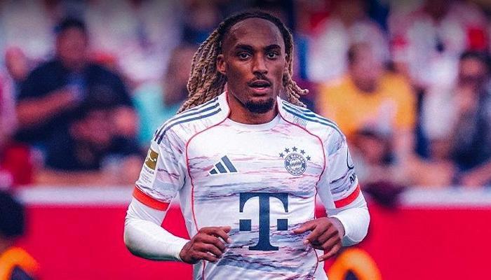 Bayern Münih'te Sacha Boey için karar verildi