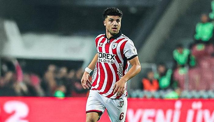 Galatasaray'a geri dönmek istiyor