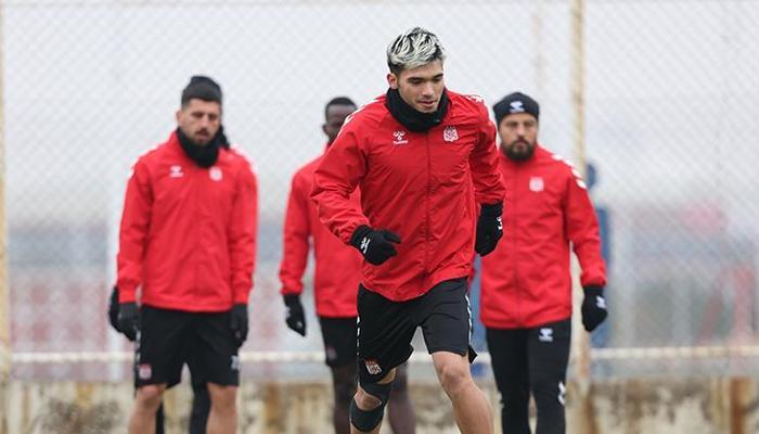 Sivasspor’da Bandırma mesaisi sürüyor