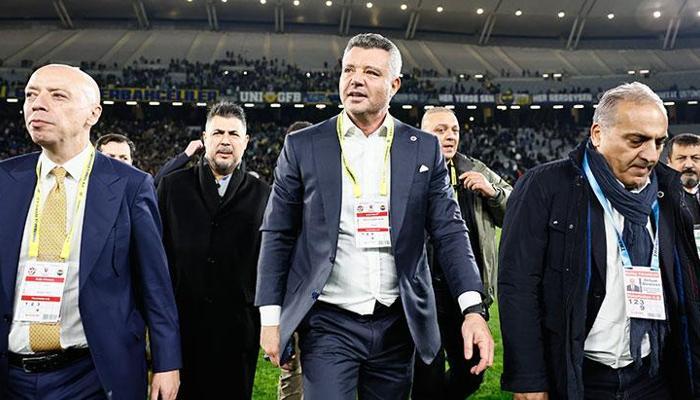 Fenerbahçe yönetiminden kritik toplantı; gündemde kongre var