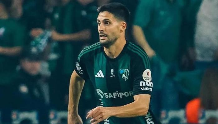 Süper Lig ekibinde şok ayrılık!