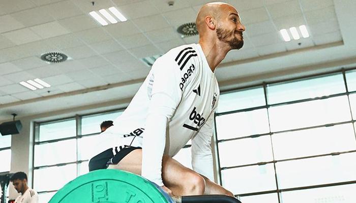 Beşiktaş'ta devre arası hazırlıkları sürüyor